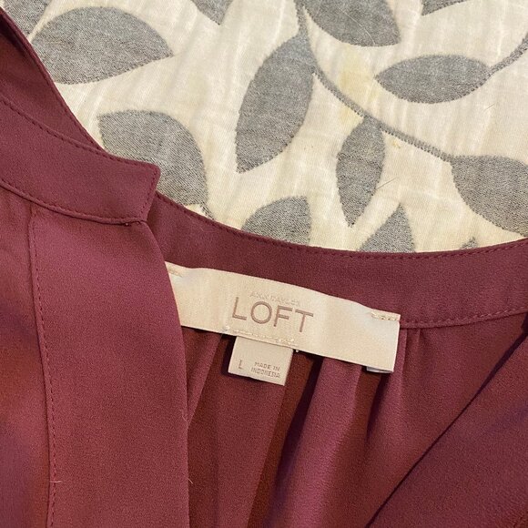 Beautiful Maroon Loft Sleeveless Top Large - Picture 2 of 5